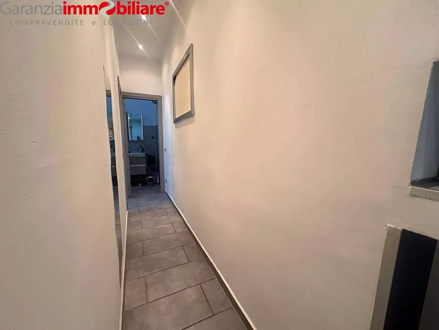 Immagine 5 di Appartamento in vendita  in Calata Capodichino a Napoli