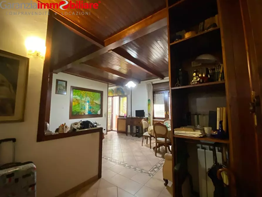 Immagine 4 di Appartamento in vendita  in Via Alessandro Telesino a Napoli