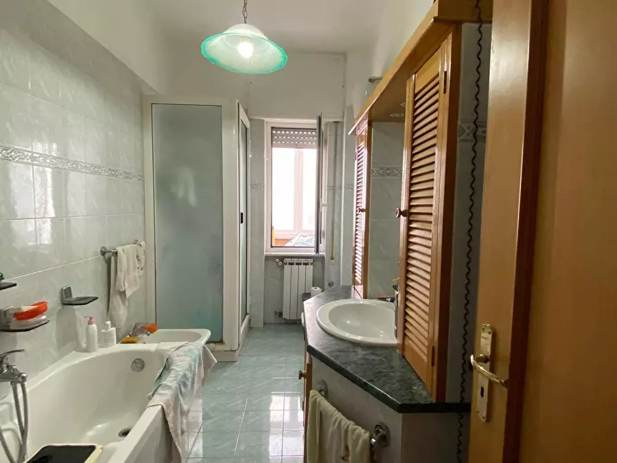 Immagine 10 di Appartamento in vendita  in Via Alessandro Telesino a Napoli