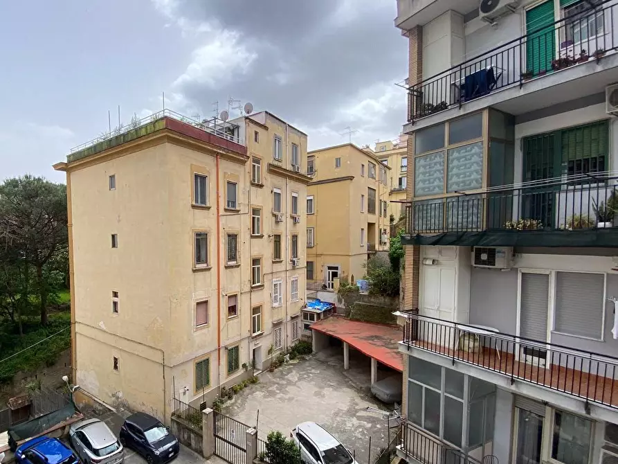 Immagine 16 di Appartamento in vendita  in Via Alessandro Telesino a Napoli