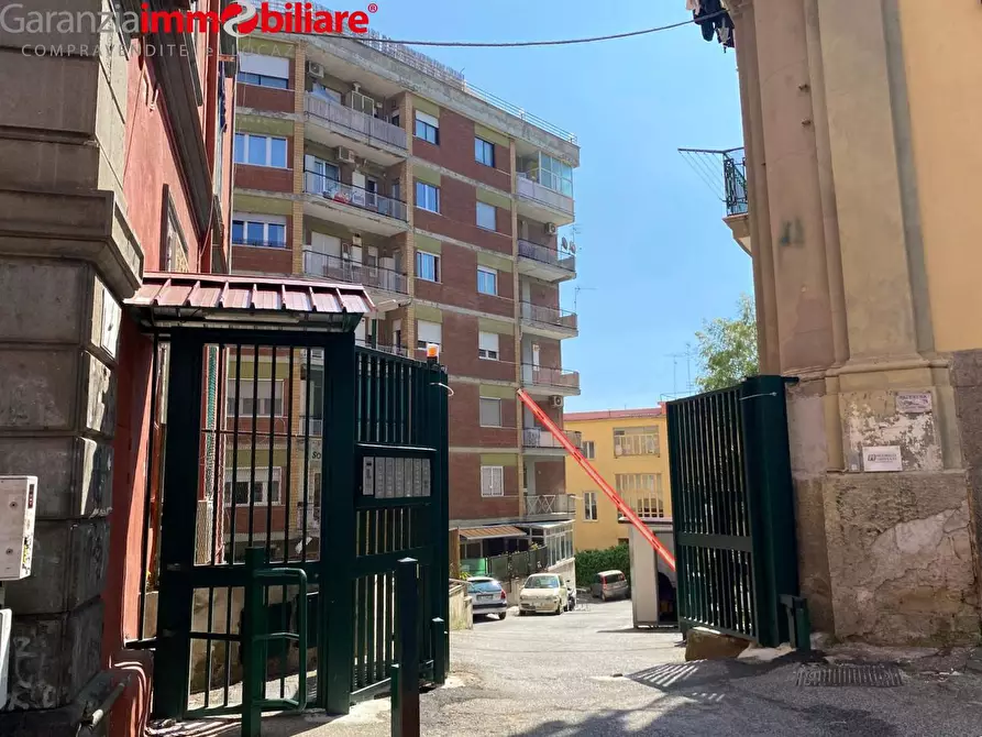Immagine 17 di Appartamento in vendita  in Via Alessandro Telesino a Napoli