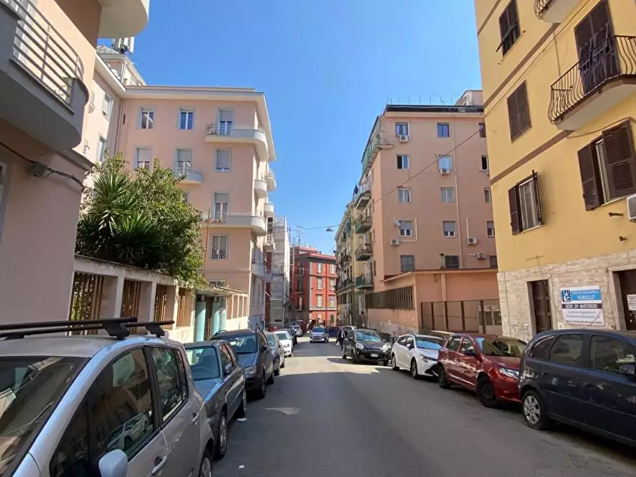 Immagine 22 di Appartamento in vendita  in Via Alessandro Telesino a Napoli