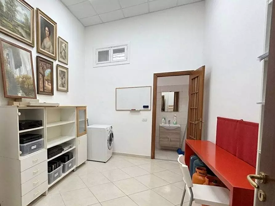 Immagine 3 di Appartamento in vendita  in via cupa capodichino a Napoli