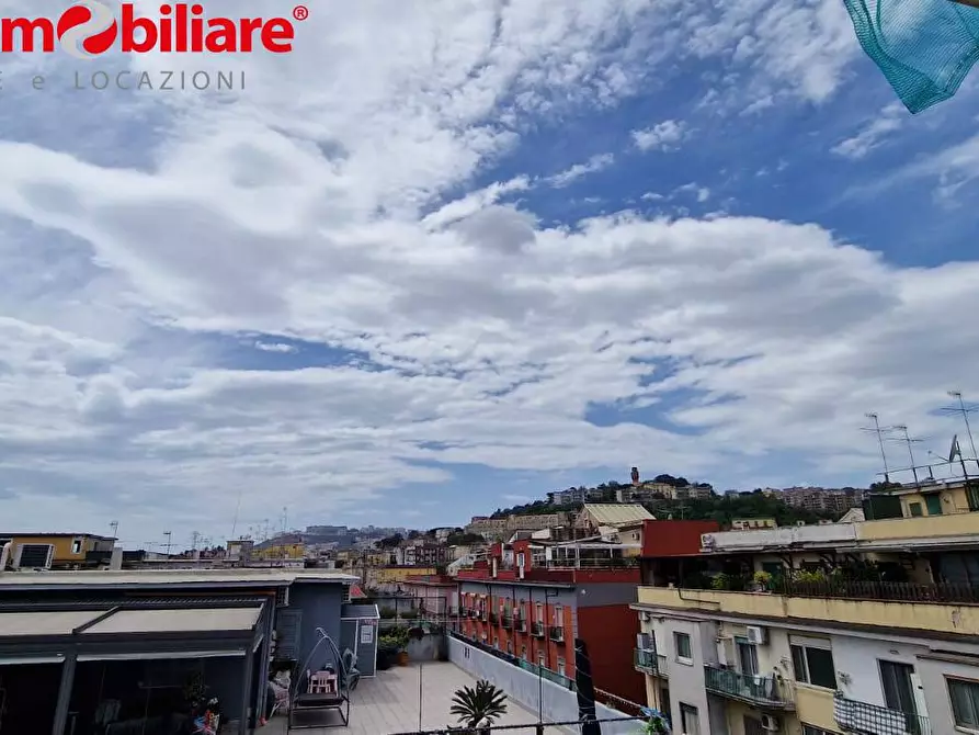 Immagine 18 di Appartamento in vendita  in via marco aurelio severino a Napoli
