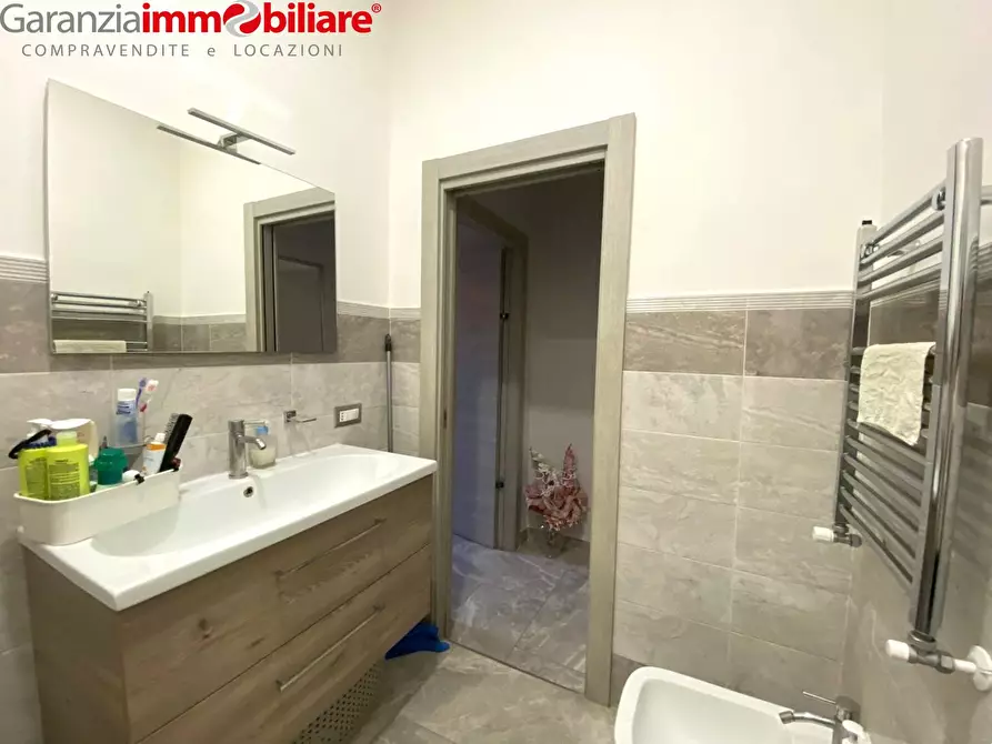 Immagine 15 di Appartamento in vendita  in Vico Delle Nocelle a Napoli