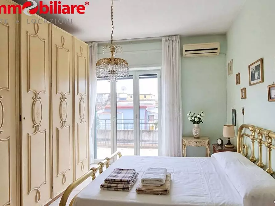 Immagine 6 di Appartamento in vendita  in Via Marco Aurelio Severino a Napoli