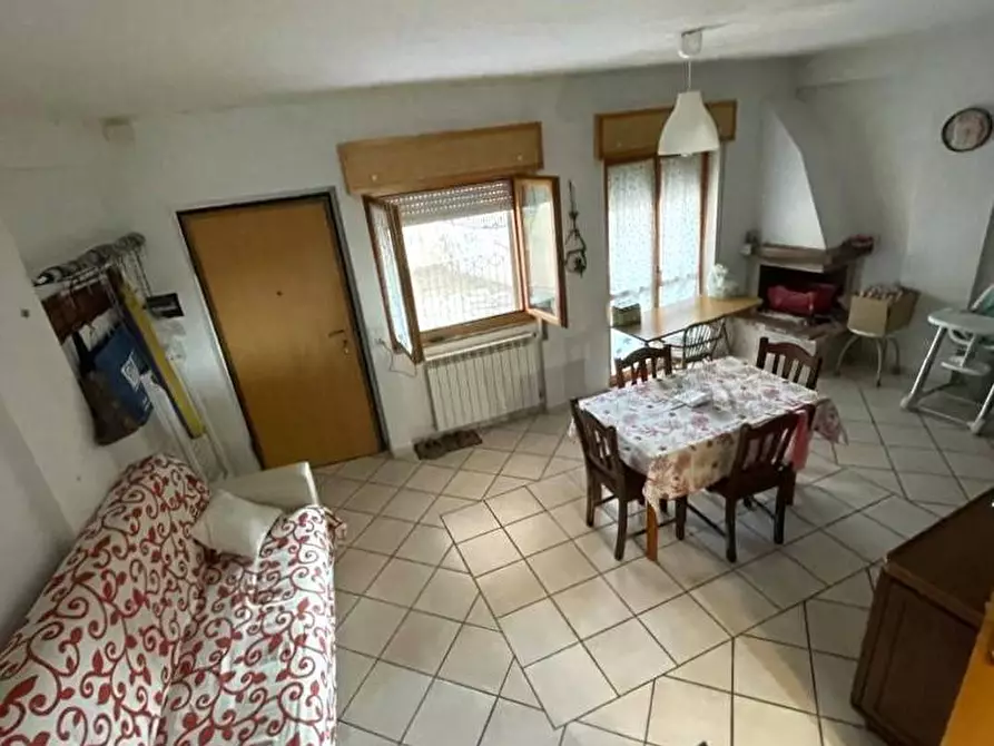 Immagine 1 di Appartamento in vendita  in via mattine a Agropoli