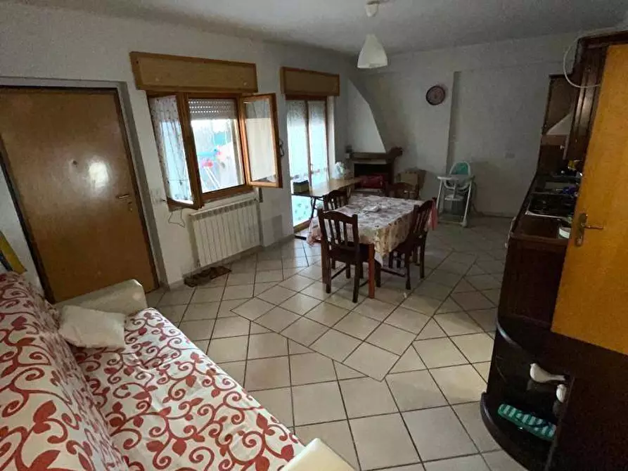 Immagine 2 di Appartamento in vendita  in via mattine a Agropoli