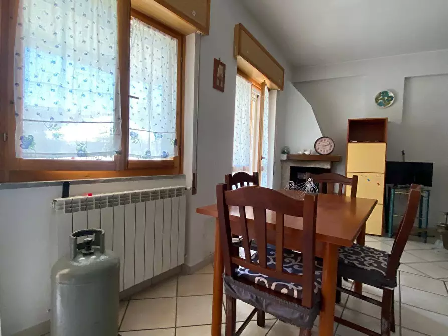Immagine 2 di Appartamento in vendita  in via mattine a Agropoli