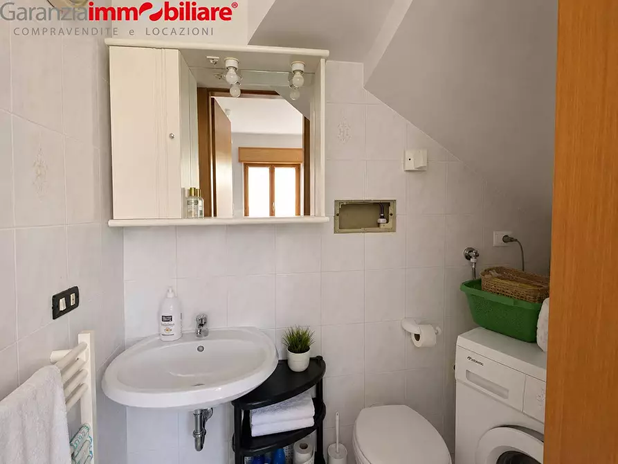 Immagine 8 di Appartamento in vendita  in via mattine a Agropoli
