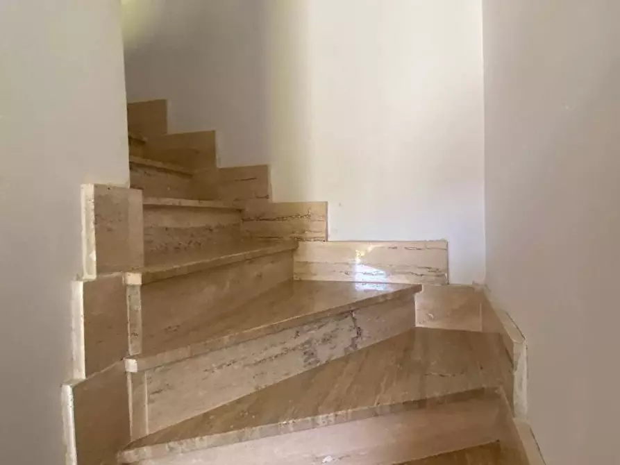 Immagine 9 di Appartamento in vendita  in via mattine a Agropoli