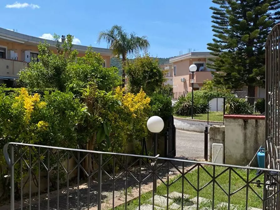 Immagine 18 di Appartamento in vendita  in via mattine a Agropoli