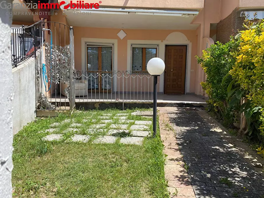 Immagine 20 di Appartamento in vendita  in via mattine a Agropoli