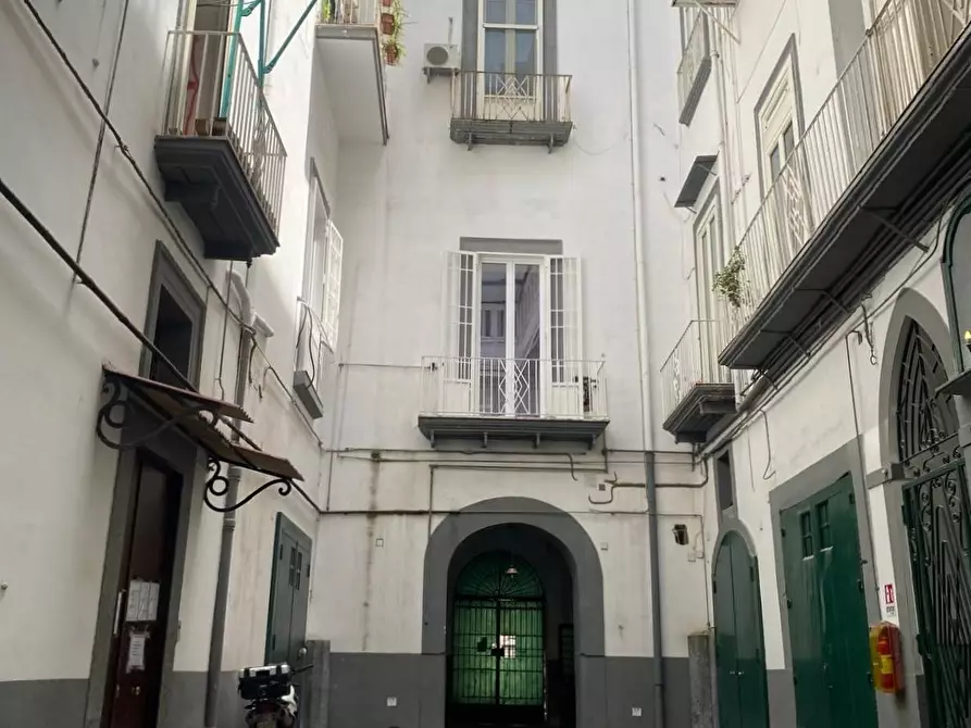 Immagine 15 di Appartamento in vendita  in Via Monte Di Dio a Napoli