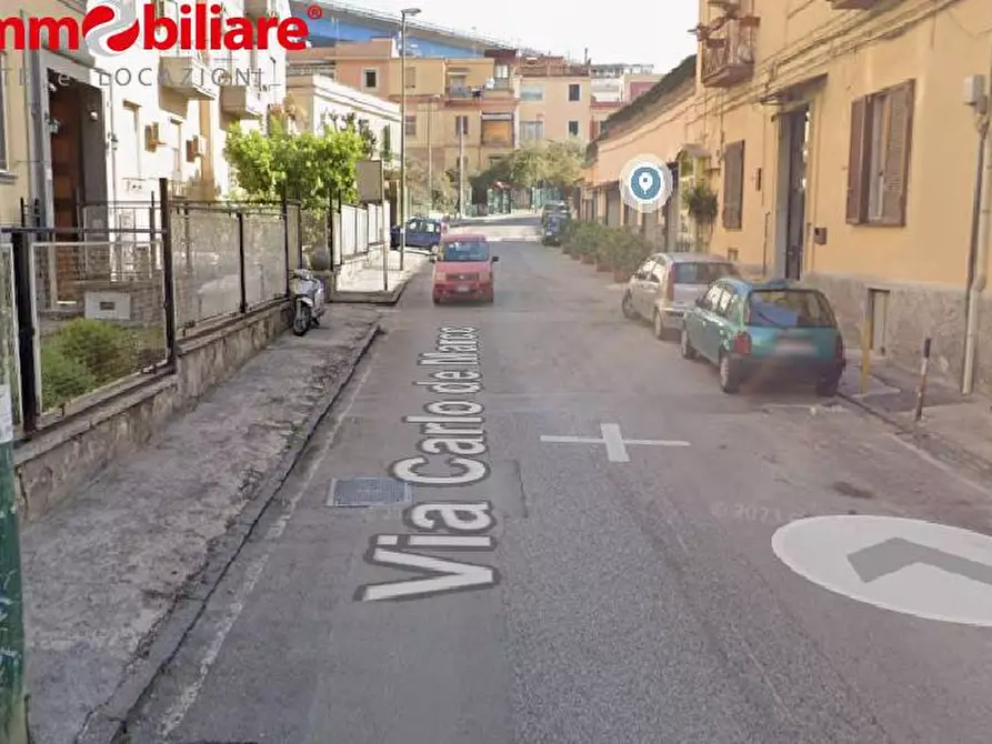Immagine 1 di Locale commerciale in vendita  in Via Carlo De Marco a Napoli