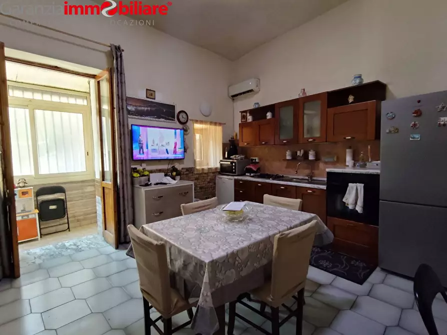 Immagine 6 di Appartamento in vendita  in Via Diomede Carafa a Napoli