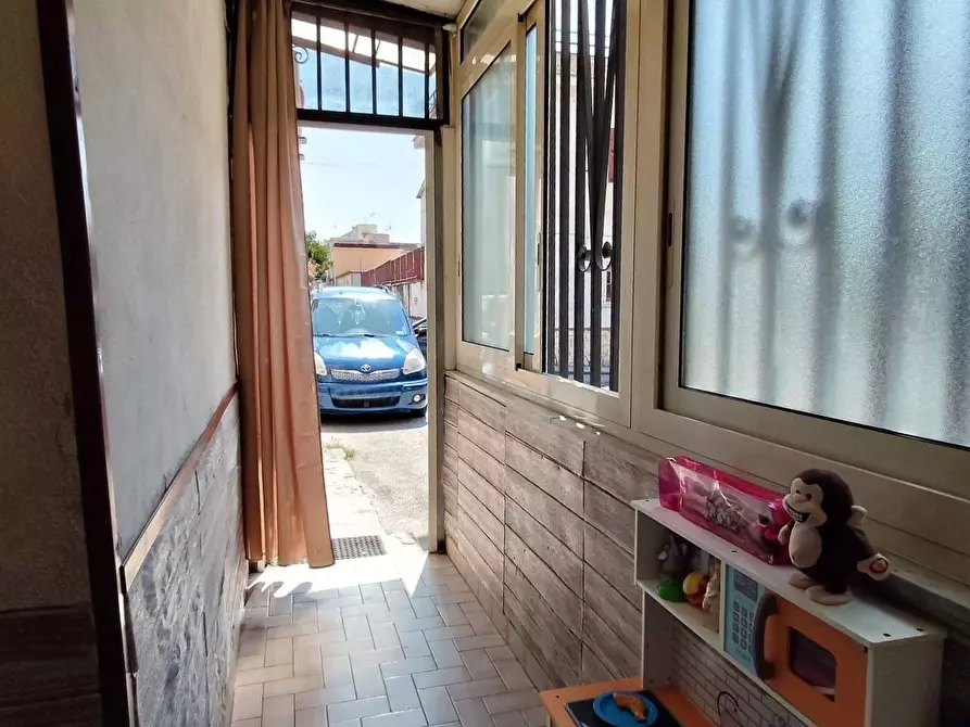 Immagine 4 di Appartamento in vendita  in Via Diomede Carafa a Napoli