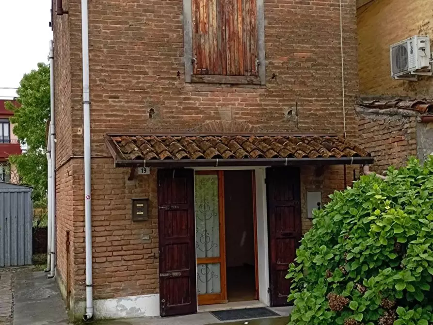 Immagine 1 di Casa semindipendente in vendita  in Grandi 19 a Voghiera