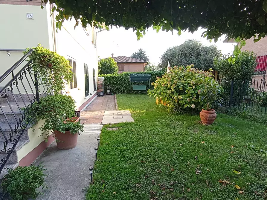 Immagine 3 di Casa semindipendente in vendita  in Via Lorenzona 15 a Ferrara
