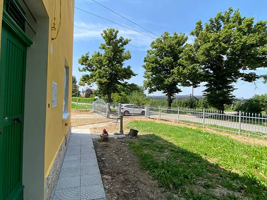 Immagine 29 di Villa in vendita  in Via Canalazzi 167 a Ferrara