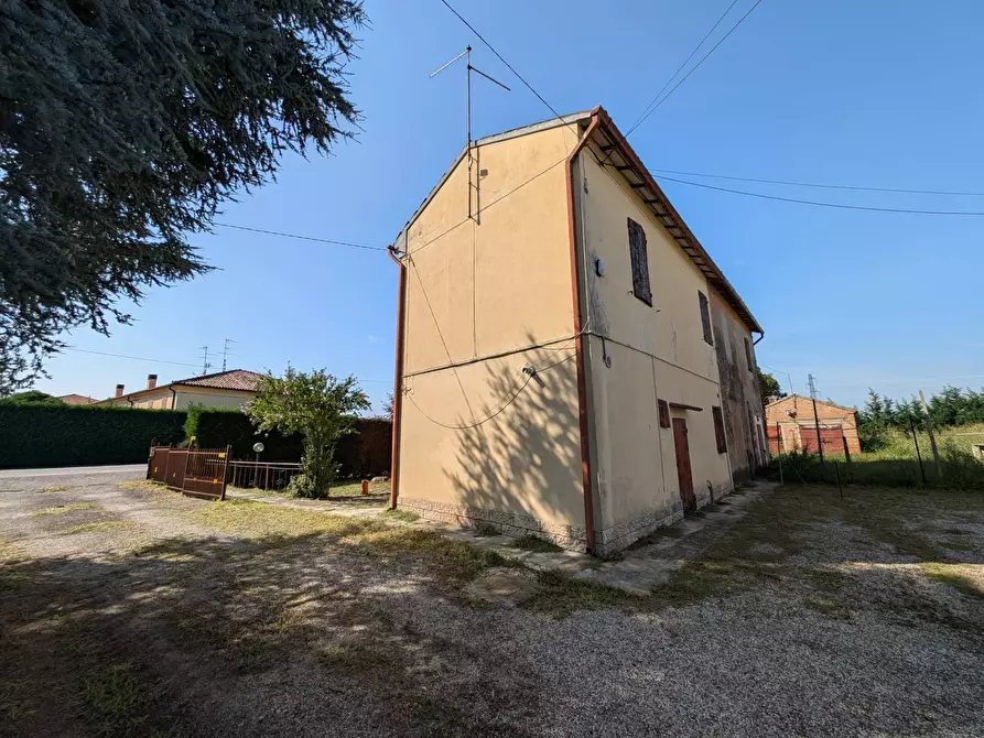 Immagine 3 di Casa semindipendente in vendita  in Via Bassa 239 a Ferrara