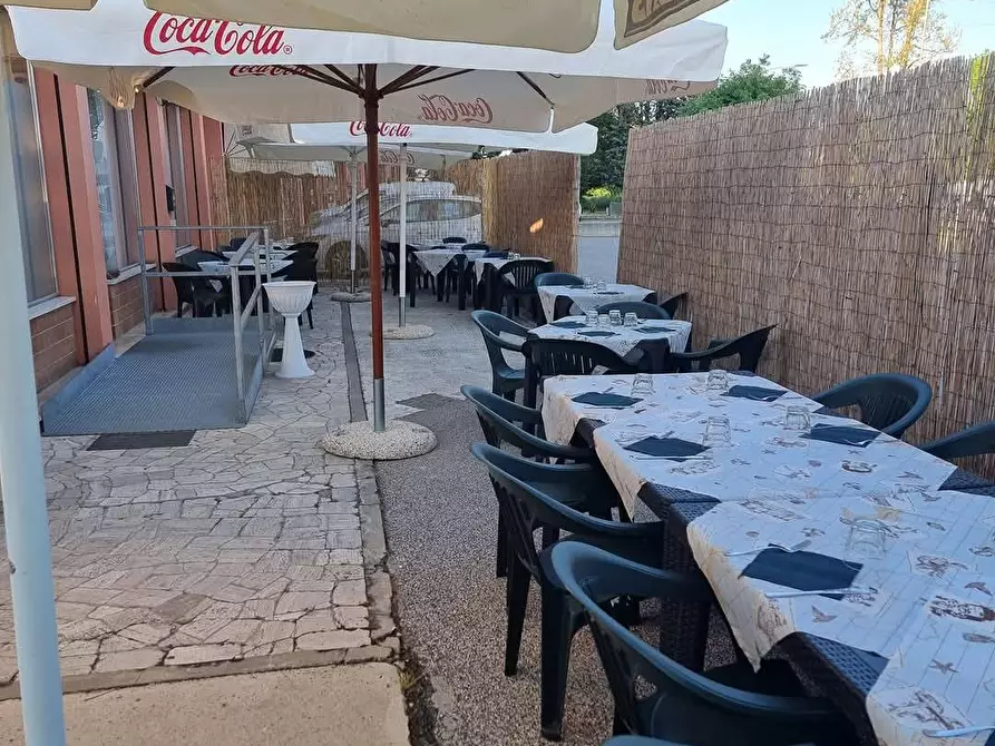 Immagine 13 di Attività commerciale in vendita  in via chiesa 124 a Ferrara