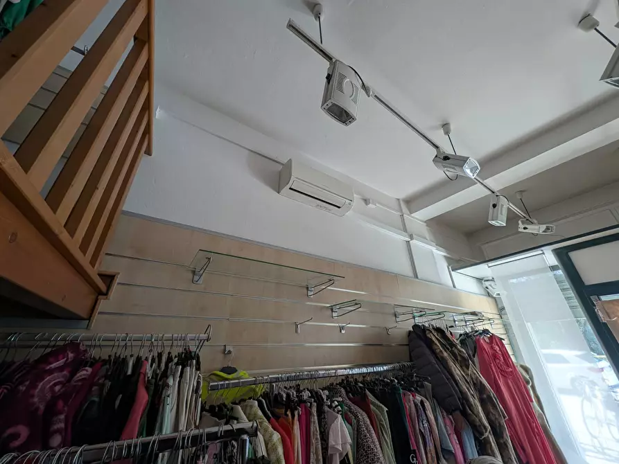 Immagine 5 di Locale commerciale in vendita  in Via Pomposa 27a a Ferrara