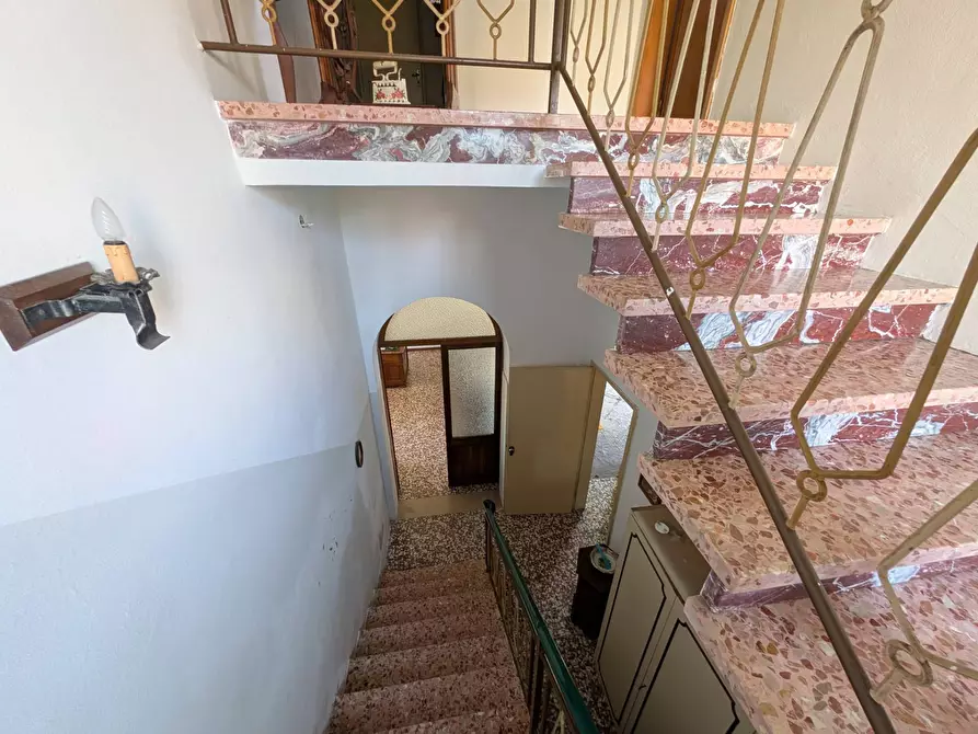 Immagine 15 di Villa in vendita  in via Ludovico Ariosto 90 a Masi Torello