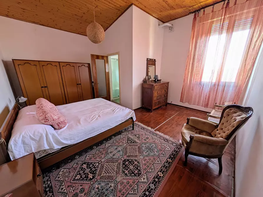 Immagine 17 di Villa in vendita  in via Ludovico Ariosto 90 a Masi Torello
