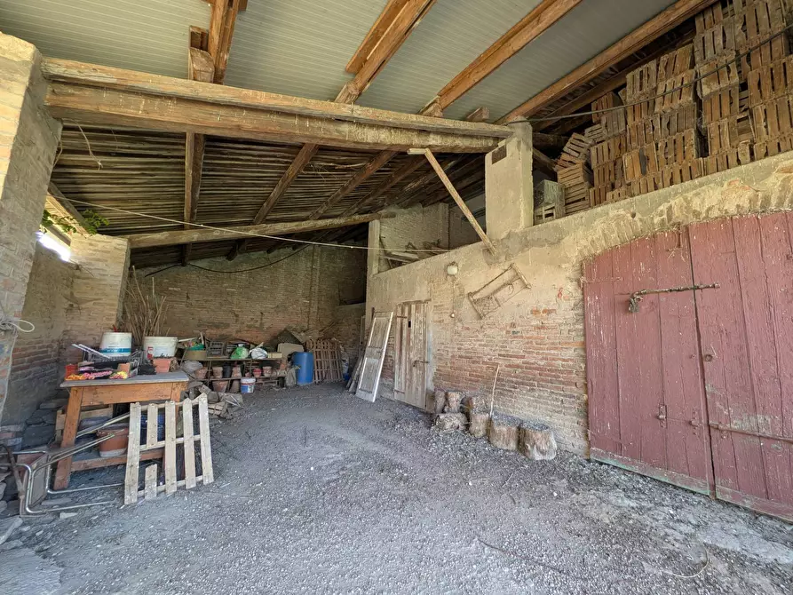 Immagine 29 di Villa in vendita  in via Ludovico Ariosto 90 a Masi Torello