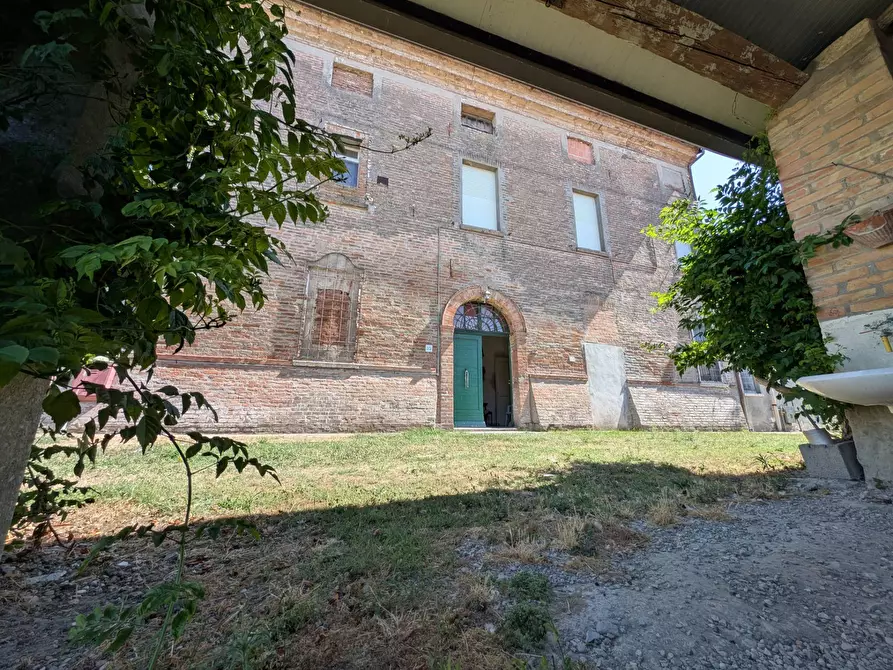 Immagine 30 di Villa in vendita  in via Ludovico Ariosto 90 a Masi Torello
