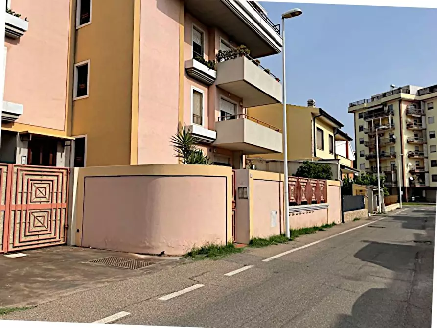 Immagine 2 di Box auto in vendita  in Belgrado 3 a Cagliari