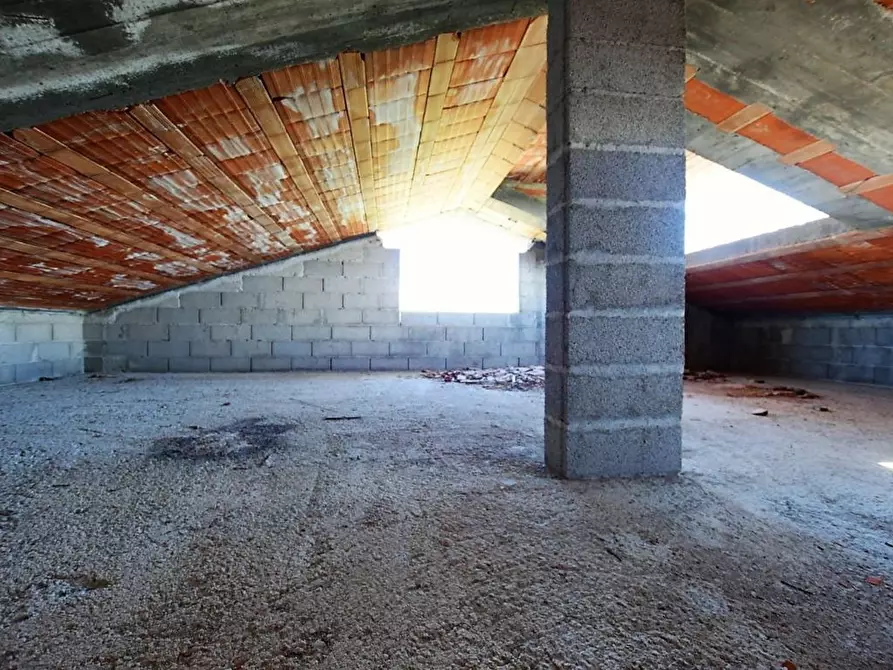 Immagine 33 di Villa in vendita  in Filigheddu a Sassari