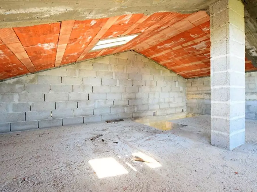 Immagine 38 di Villa in vendita  in Filigheddu a Sassari