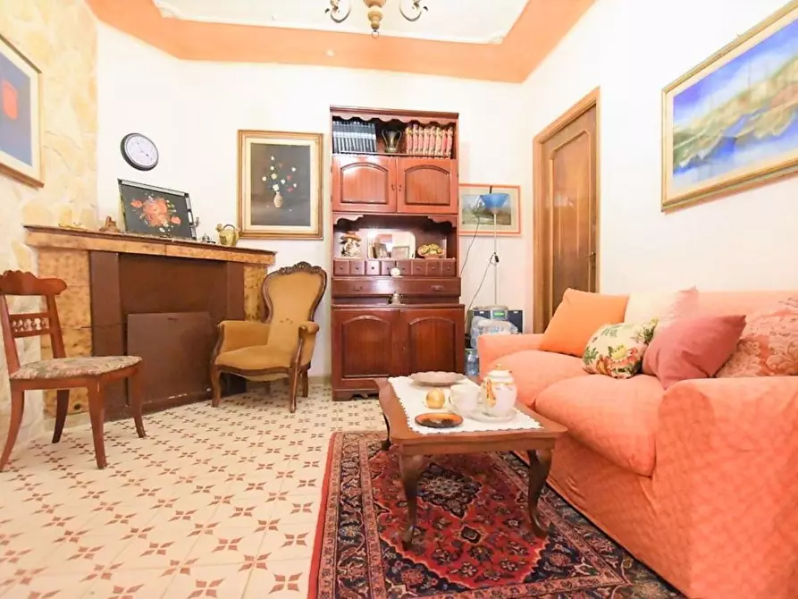 Immagine 1 di Casa indipendente in vendita  in Corso Trinità a Sassari