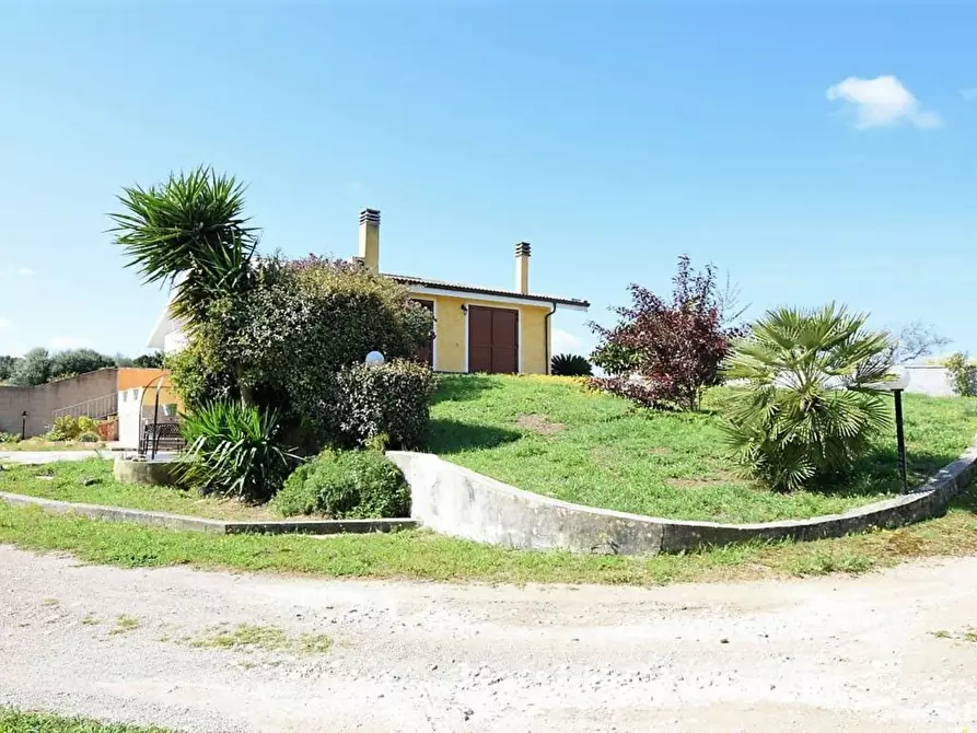 Immagine 1 di Casa semindipendente in vendita  in La Gruzitta Setti Funtani 79b a Sassari