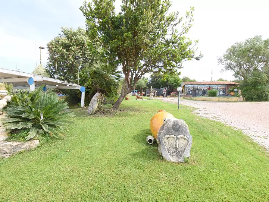 Immagine 30 di Villa in vendita  in SP 132 LA CRUCCA 43, a Sassari