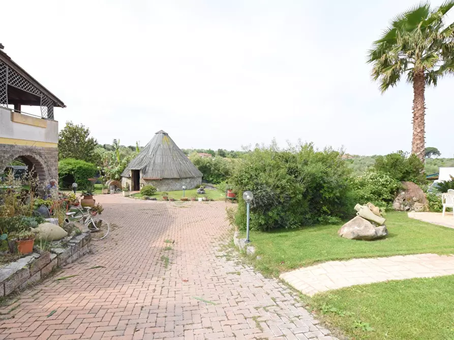 Immagine 31 di Villa in vendita  in SP 132 LA CRUCCA 43, a Sassari