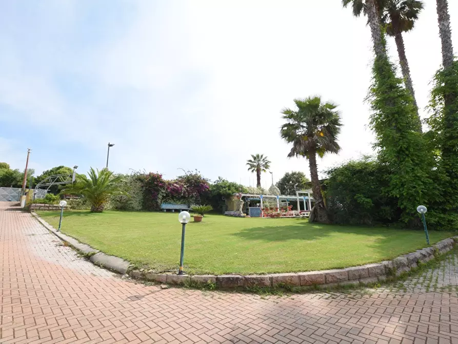 Immagine 69 di Villa in vendita  in SP 132 LA CRUCCA 43, a Sassari