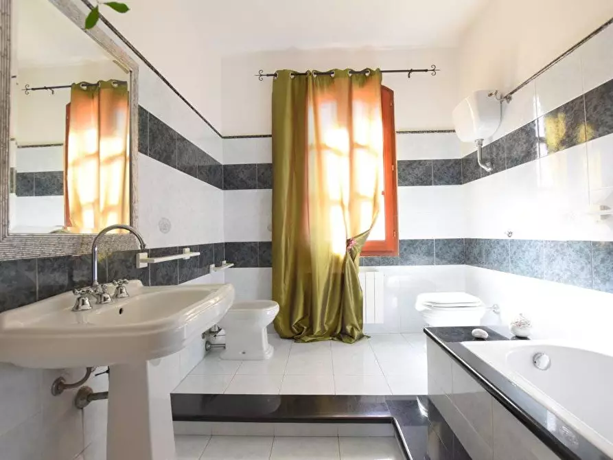 Immagine 22 di Appartamento in vendita  in via madau 7 a Badesi