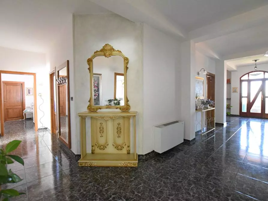 Immagine 25 di Appartamento in vendita  in via madau 7 a Badesi