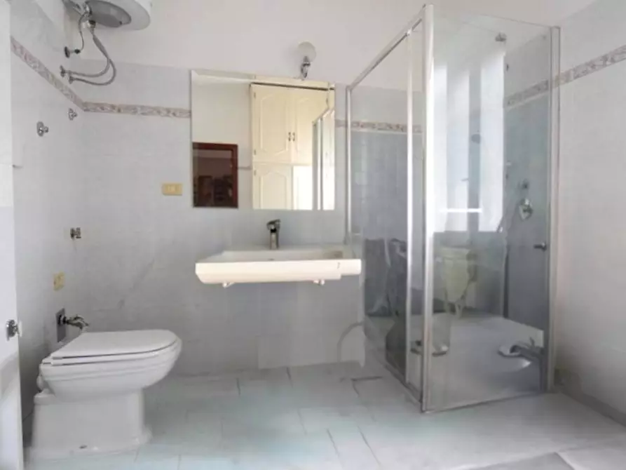 Immagine 16 di Appartamento in vendita  in VIA PIAVE 9 a Nuoro