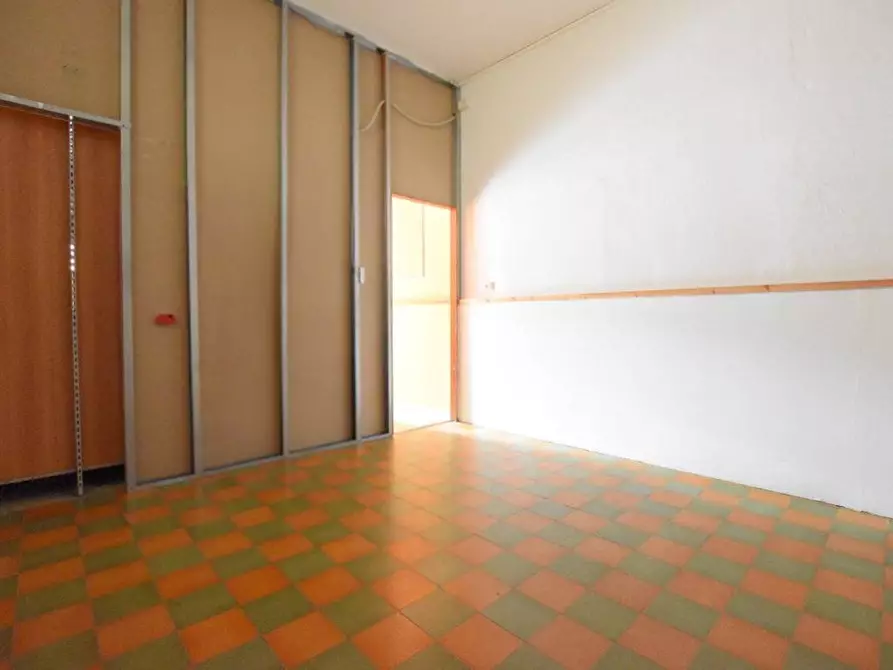 Immagine 6 di Locale commerciale in vendita  in VIA STANIS MANCA 1 a Sassari