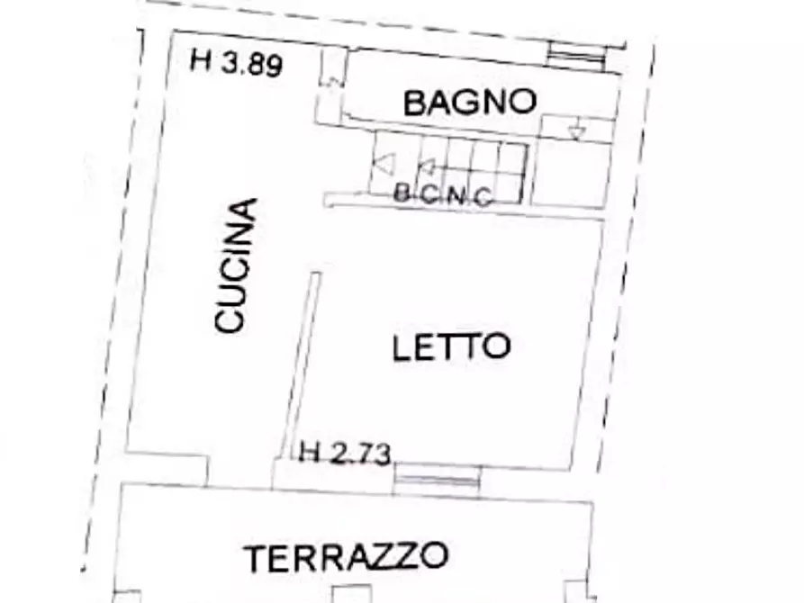 Immagine 25 di Camera in affitto  in via San Carlo 37/C a Sassari