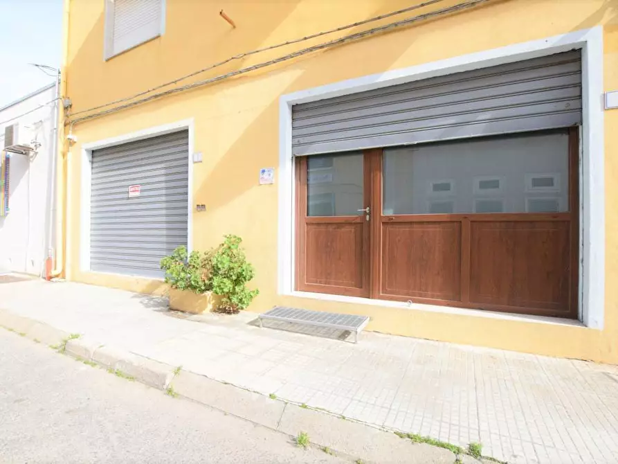 Immagine 7 di Locale commerciale in vendita  in VIA BIASI 5 a Nuoro