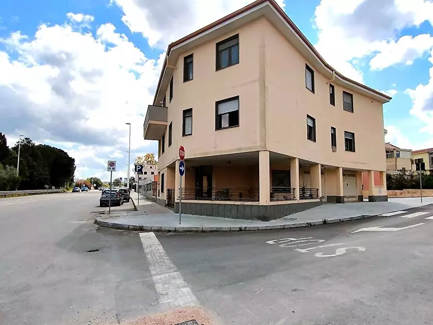 Immagine 3 di Box auto in vendita  in Via Millelire 33 a Sassari