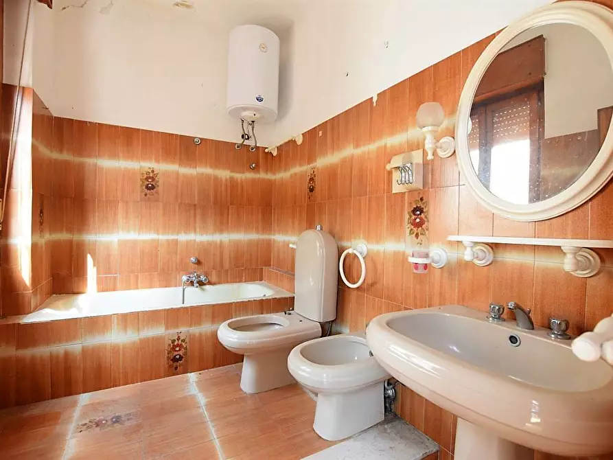 Immagine 15 di Casa indipendente in vendita  in VIA ROMA 184 a Sennori