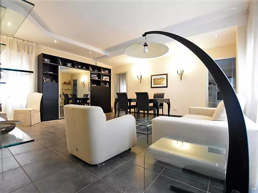 Immagine 3 di Appartamento in vendita  in Lungomare Balai 16 a Porto Torres