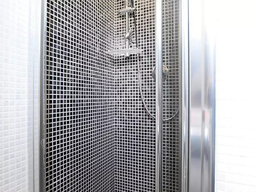 Immagine 26 di Appartamento in vendita  in Lungomare Balai 16 a Porto Torres