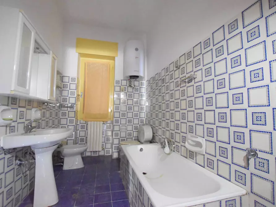 Immagine 16 di Appartamento in vendita  in via Logudoro 7 a Ploaghe